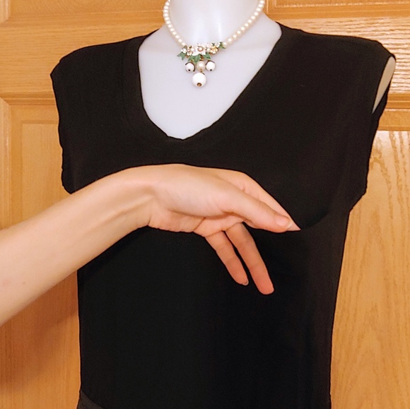 BCBGMaxAzira Black w/ Silver / Black Sequins Dress - Picture 6 of 8